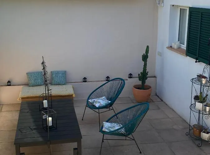 Les Fleurs Bed and breakfast